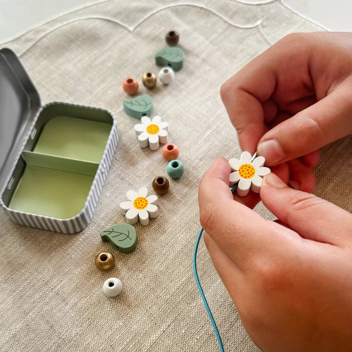 Make Your Own Daisy Bracelet Gift Kit - Plastic Free