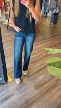 Mid Rise Straight Jean