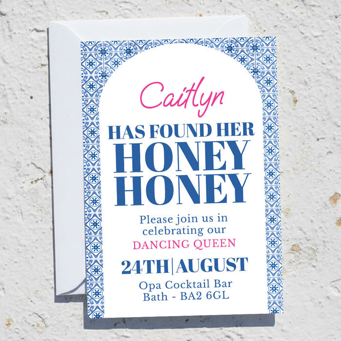 Personalised Dancing Queen Invite - Pack of 16