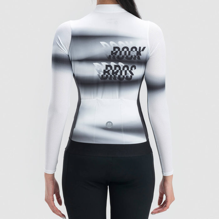 rockbros women’s long sleeve cycling jersey with breathable and quick-drying fabric for all-season riding